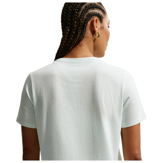 Nike Γυναικεία κοντομάνικη μπλούζα Sportswear Club Essentials T-Shirt
